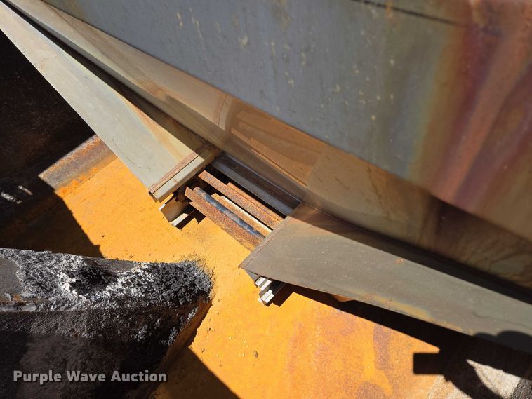 image for item DY0409 2009 Sterling L-Line dump truck