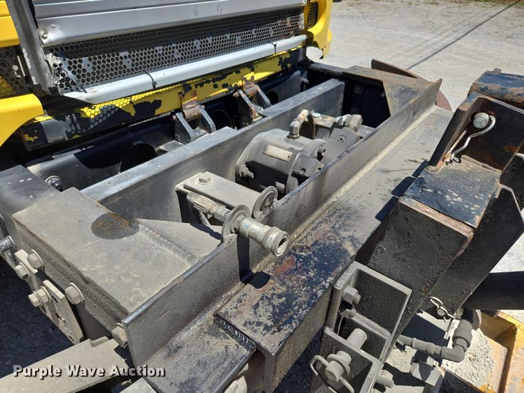 image for item DY0409 2009 Sterling L-Line dump truck