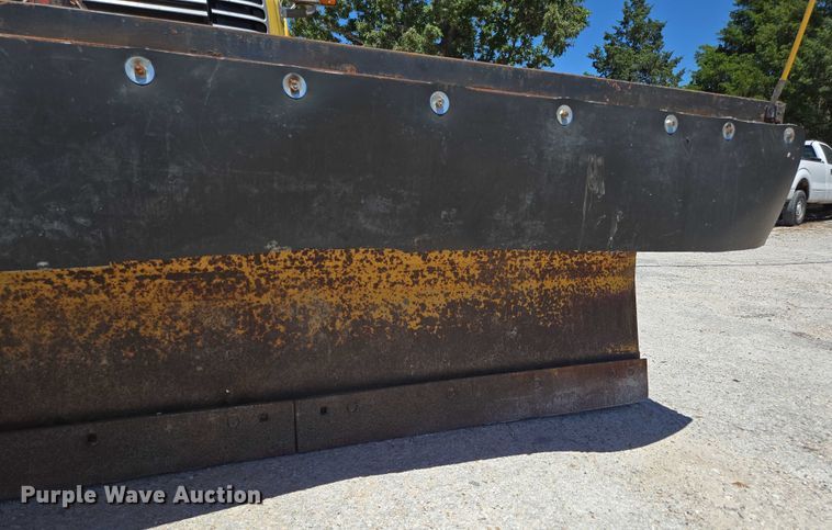 image for item DY0409 2009 Sterling L-Line dump truck