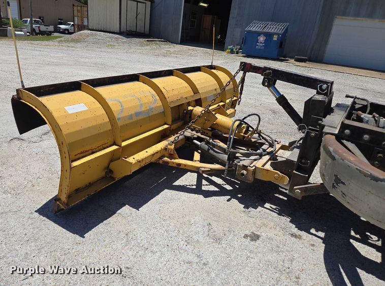 image for item DY0409 2009 Sterling L-Line dump truck