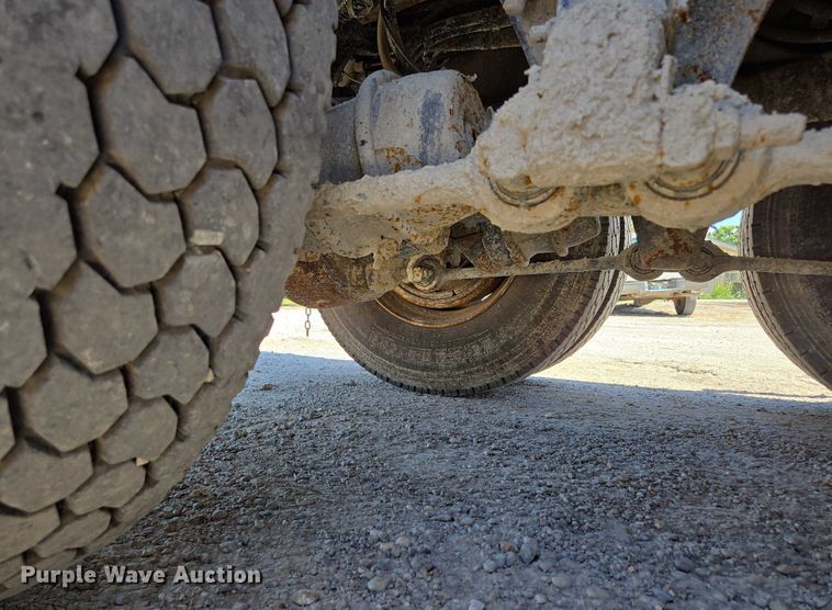 image for item DY0409 2009 Sterling L-Line dump truck