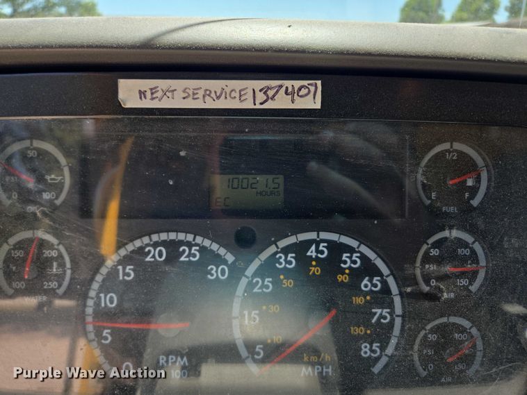 image for item DY0409 2009 Sterling L-Line dump truck