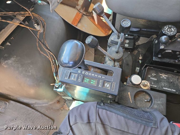 image for item DY0409 2009 Sterling L-Line dump truck