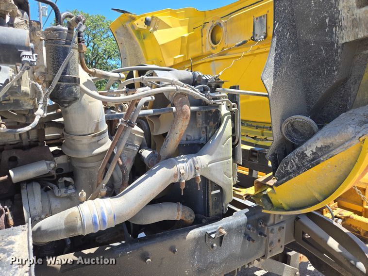 image for item DY0409 2009 Sterling L-Line dump truck