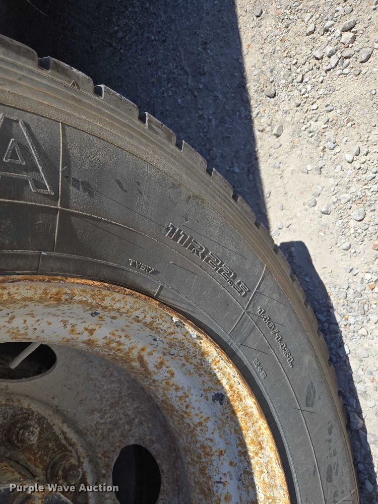 image for item DY0409 2009 Sterling L-Line dump truck