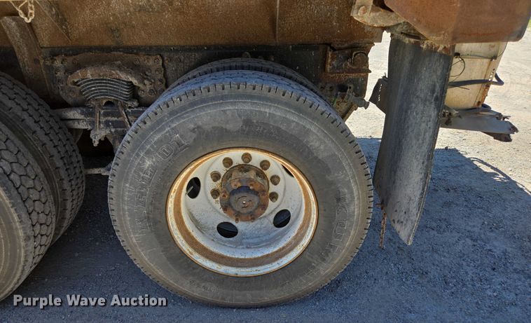 image for item DY0409 2009 Sterling L-Line dump truck