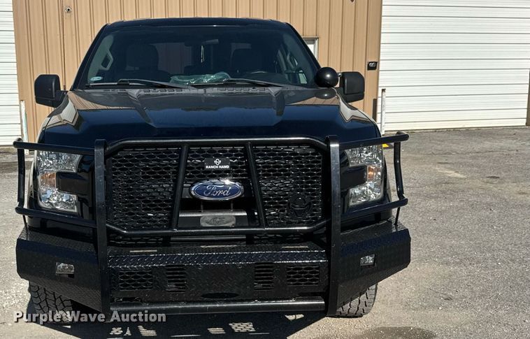 image for item DY0417 2017 Ford F150 SuperCrew pickup truck