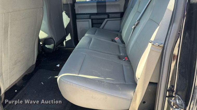 image for item DY0417 2017 Ford F150 SuperCrew pickup truck