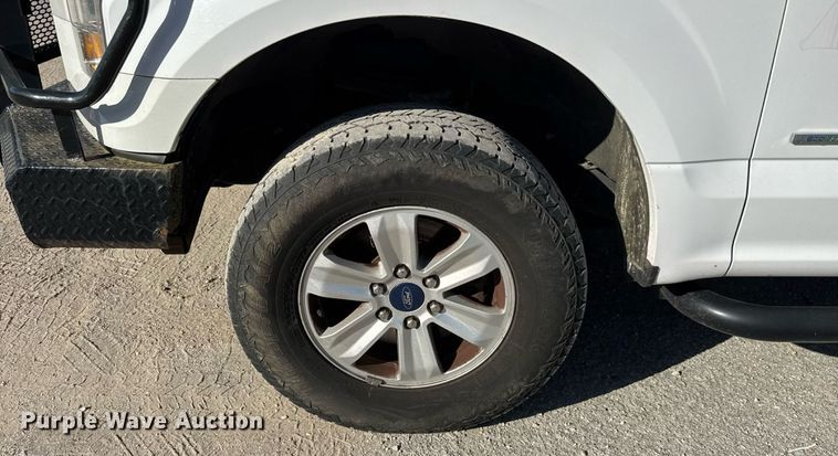 image for item DY0420 2017 Ford F150 SuperCrew pickup truck