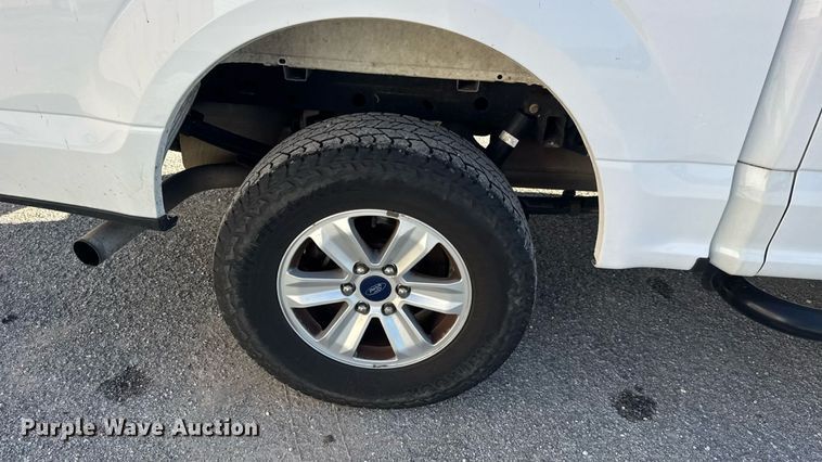 image for item DY0420 2017 Ford F150 SuperCrew pickup truck