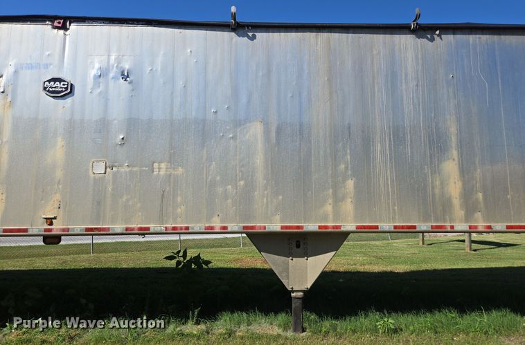 image for item DY0421 2016 Mac refuse trailer