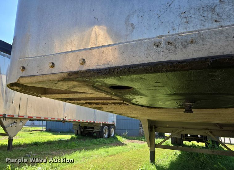 image for item DY0421 2016 Mac refuse trailer