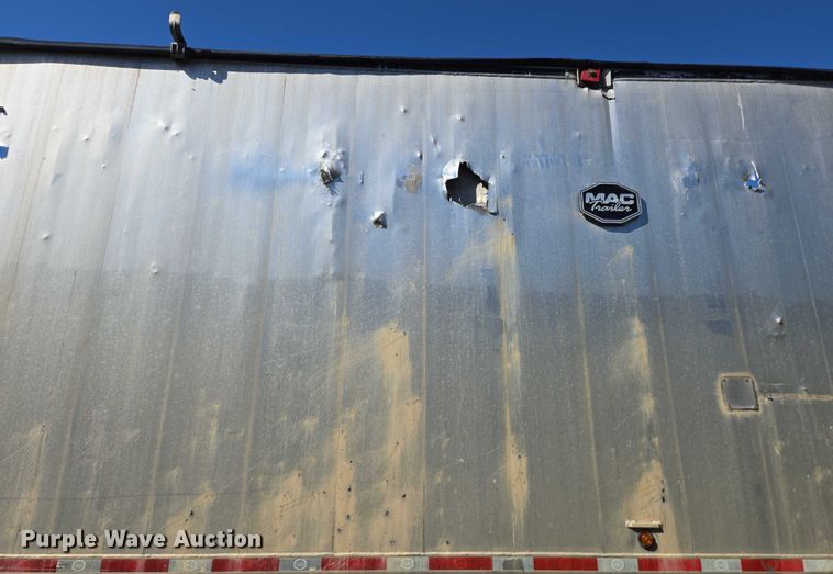 image for item DY0421 2016 Mac refuse trailer