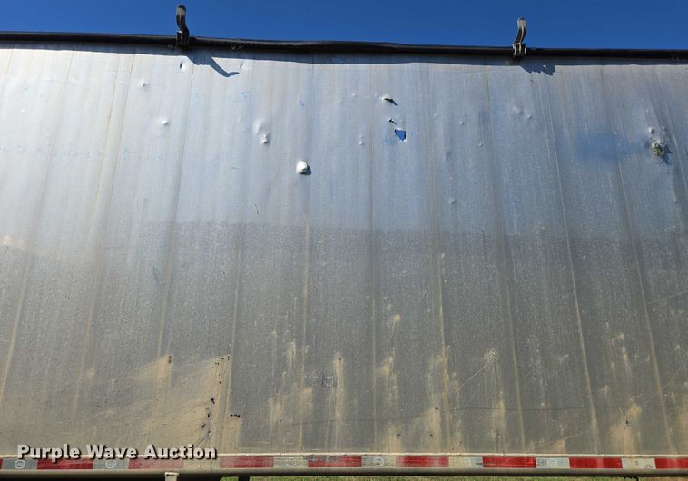 image for item DY0421 2016 Mac refuse trailer