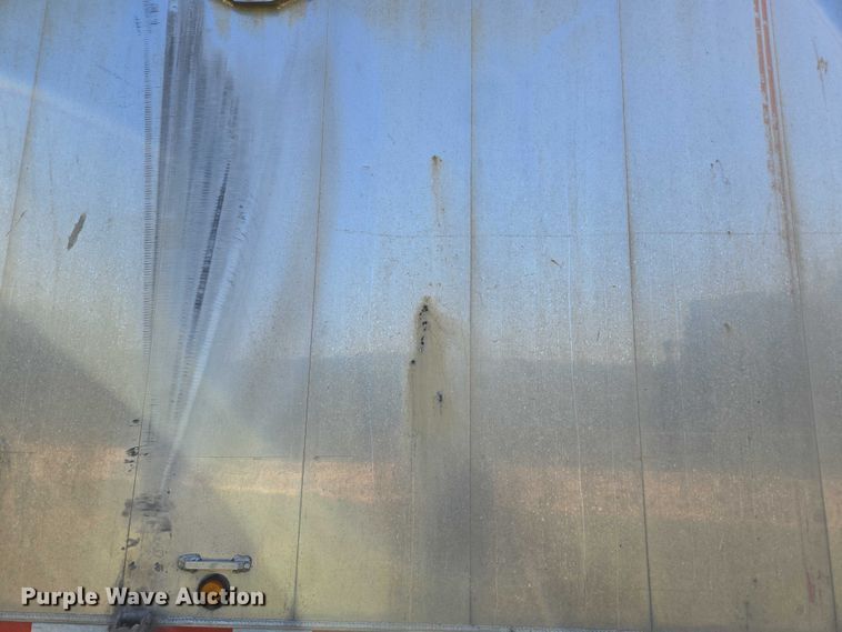 image for item DY0421 2016 Mac refuse trailer