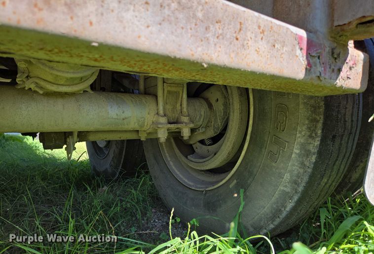 image for item DY0421 2016 Mac refuse trailer