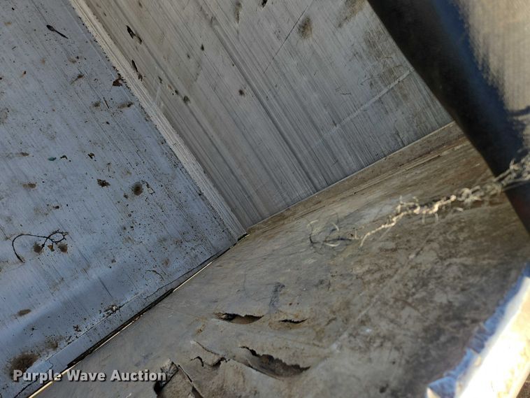 image for item DY0421 2016 Mac refuse trailer