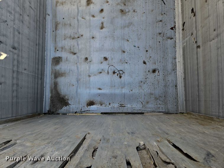 image for item DY0421 2016 Mac refuse trailer