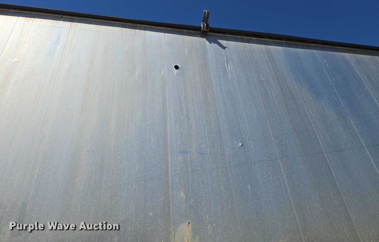 image for item DY0422 2016 Mac refuse trailer