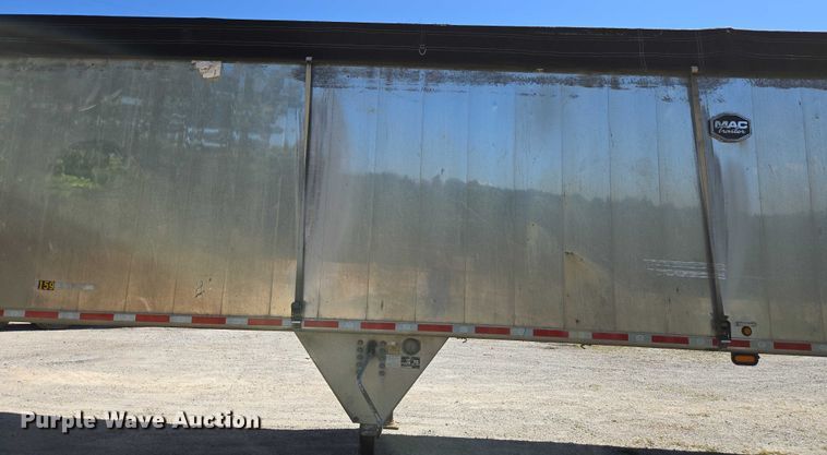 image for item DY0422 2016 Mac refuse trailer