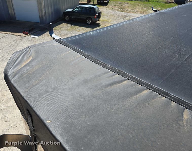 image for item DY0422 2016 Mac refuse trailer