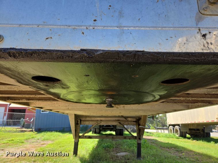 image for item DY0423 2017 Mac refuse trailer