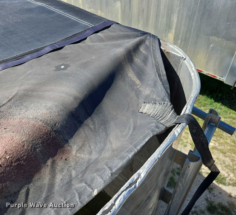 image for item DY0423 2017 Mac refuse trailer