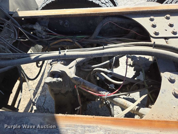 image for item DY0424 2007 Sterling L-Line dump truck