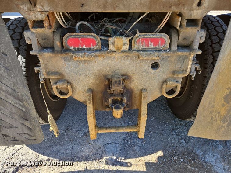 image for item DY0424 2007 Sterling L-Line dump truck