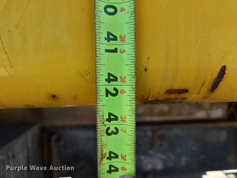 image for item DY0424 2007 Sterling L-Line dump truck