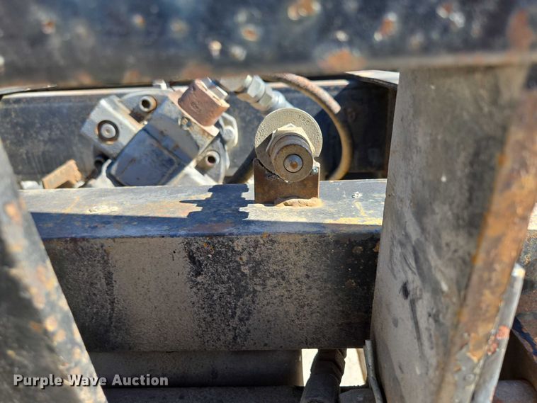 image for item DY0424 2007 Sterling L-Line dump truck