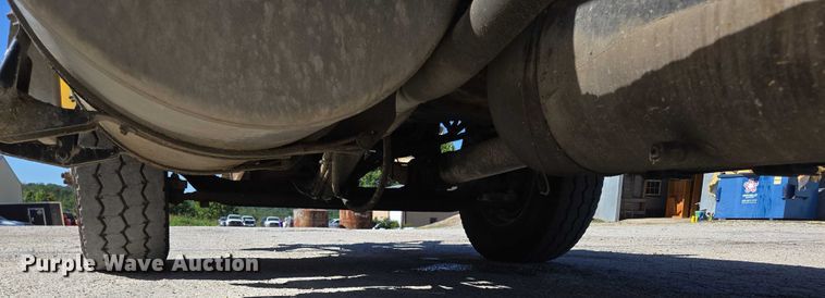 image for item DY0424 2007 Sterling L-Line dump truck