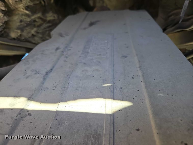 image for item DY0424 2007 Sterling L-Line dump truck