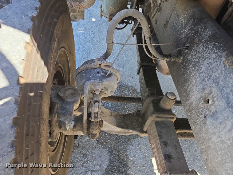 image for item DY0424 2007 Sterling L-Line dump truck