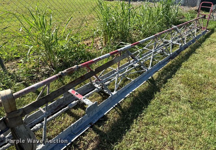 image for item DY0427 Concrete power screed