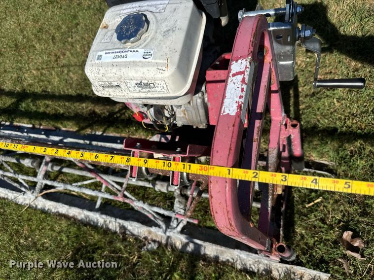 image for item DY0427 Concrete power screed