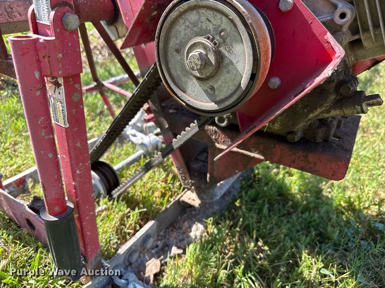 image for item DY0427 Concrete power screed