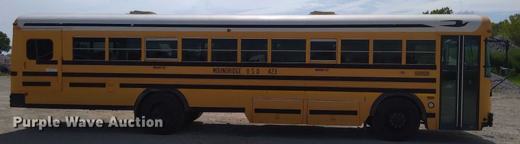 image for item DY0455 2001 Blue Bird TC2000 school bus