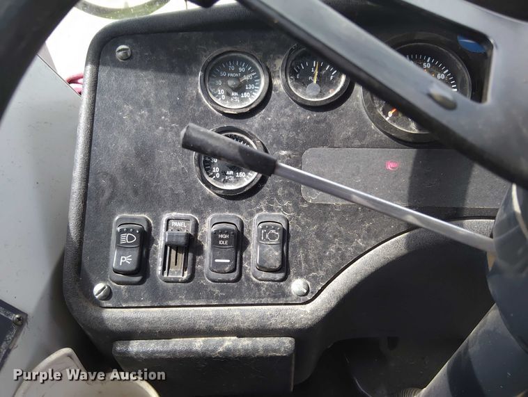 image for item DY0455 2001 Blue Bird TC2000 school bus