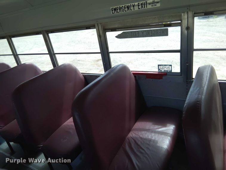 image for item DY0455 2001 Blue Bird TC2000 school bus