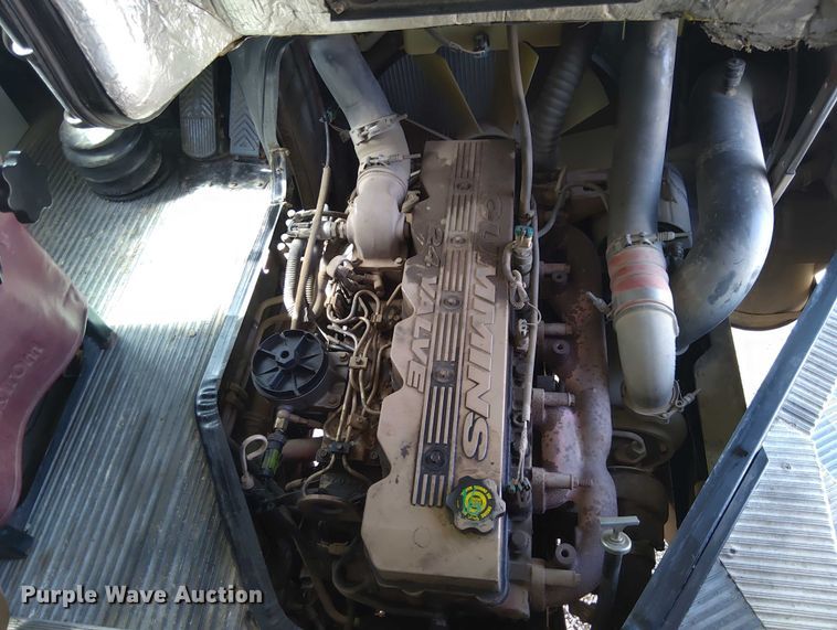 image for item DY0455 2001 Blue Bird TC2000 school bus