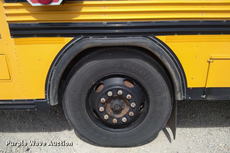 image for item DY0455 2001 Blue Bird TC2000 school bus