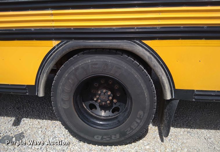 image for item DY0455 2001 Blue Bird TC2000 school bus