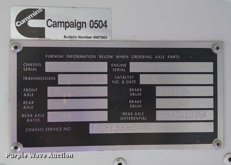 image for item DY0455 2001 Blue Bird TC2000 school bus