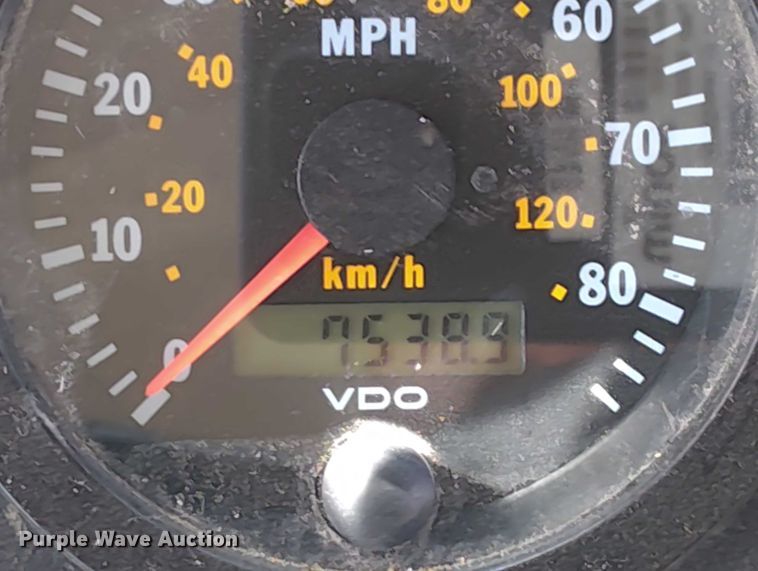 image for item DY0455 2001 Blue Bird TC2000 school bus