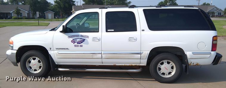 image for item DY0456 2001 GMC Yukon XL SUV