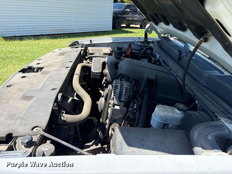 image for item DY0846 2010 Chevrolet Silverado 1500 Crew Cab pickup truck