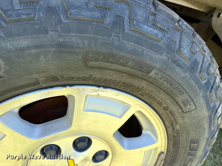 image for item DY0846 2010 Chevrolet Silverado 1500 Crew Cab pickup truck