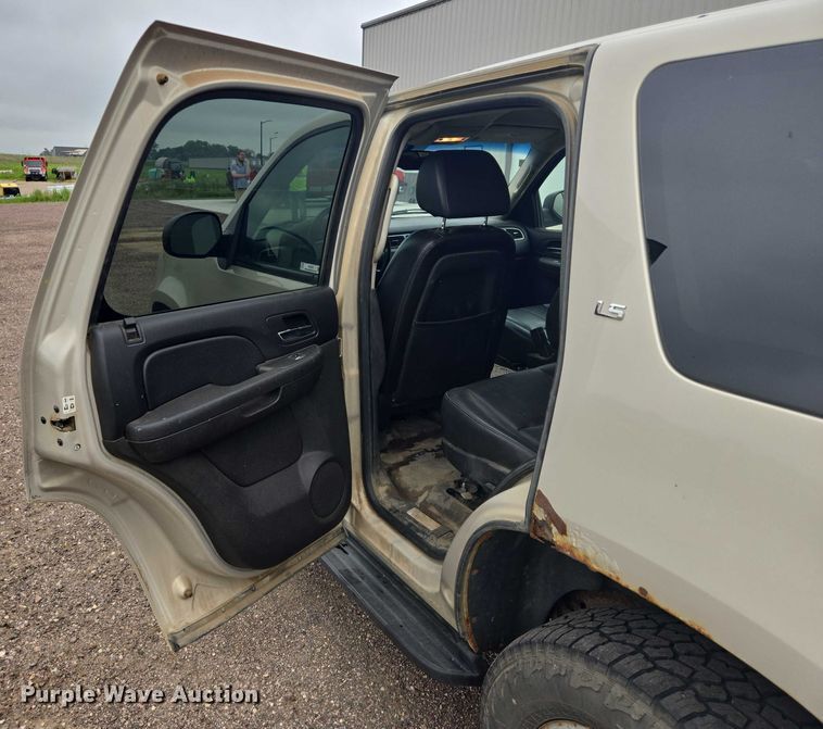 image for item DY0973 2007 Chevrolet Tahoe SUV