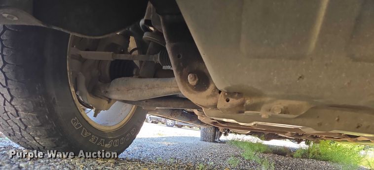 image for item DY0990 2017 Chevrolet Suburban SUV